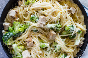 skinny-chicken-broccoli-alfredo-5.jpg